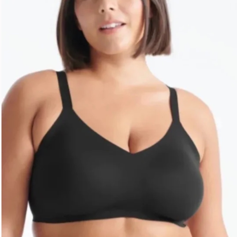 🍃2/$30🍃 Knix Padded V-neck Bra Sz 7+ Black